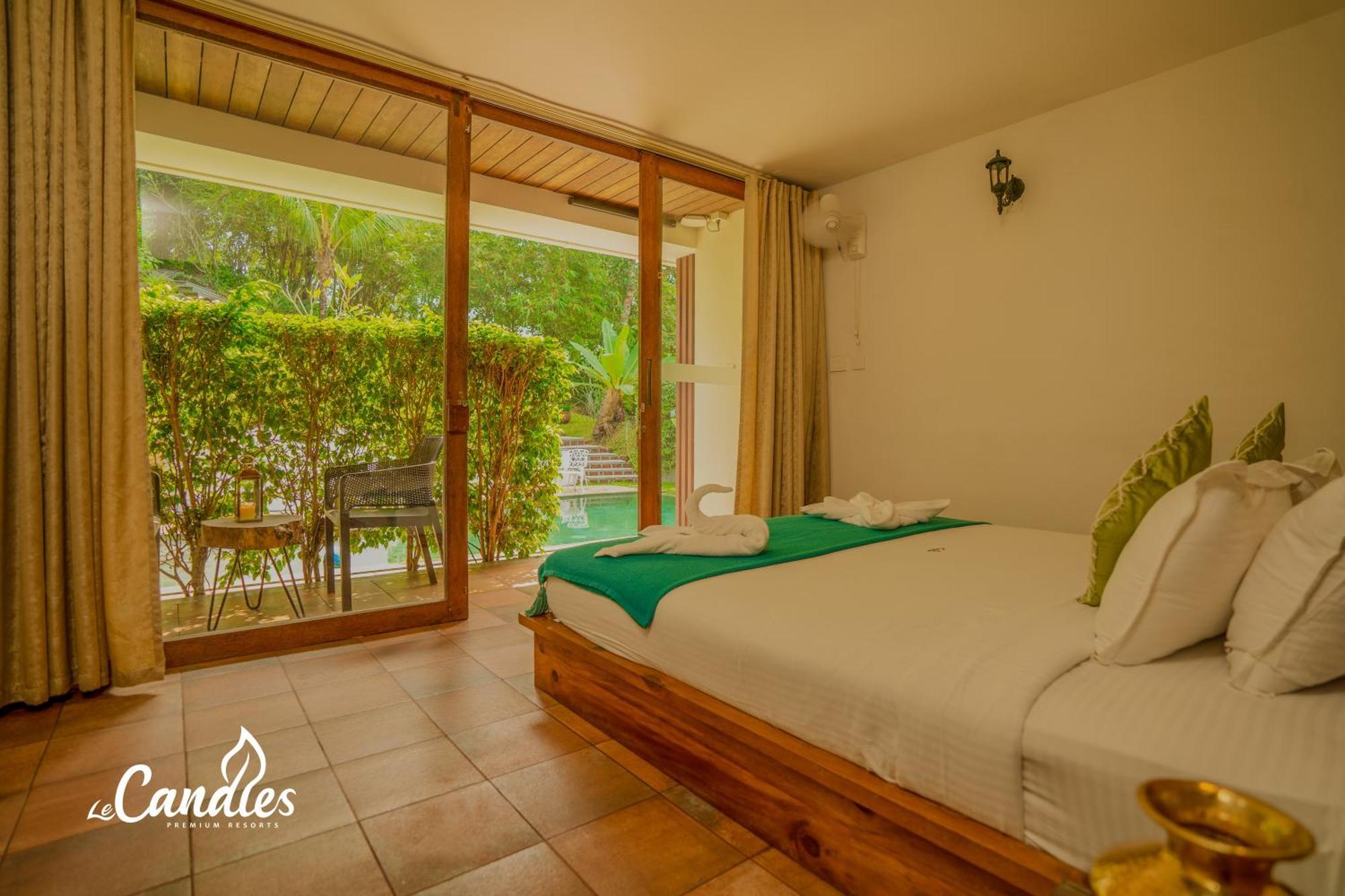 Le Candles Resort Кожикод Екстериор снимка
