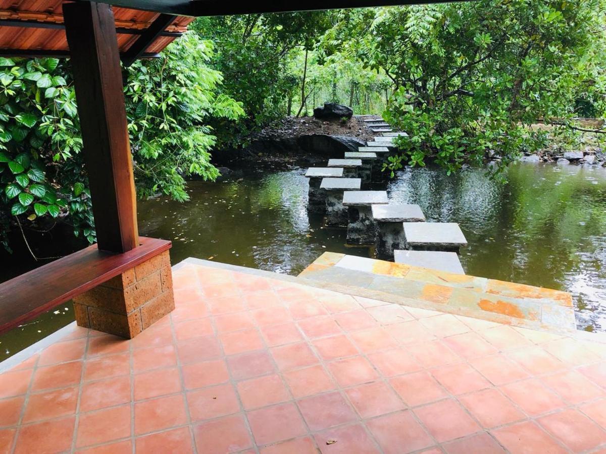 Le Candles Resort Кожикод Екстериор снимка